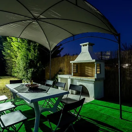 Paloma Mansion- With Private Pool Embraced By Nature By Mana Gers Koukounariá