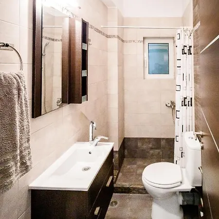 Paloma Mansion- With Private Pool Embraced By Nature By Mana Gers