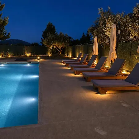 Σπίτι διακοπών Paloma Mansion- With Private Pool Embraced By Nature By Mana Gers *